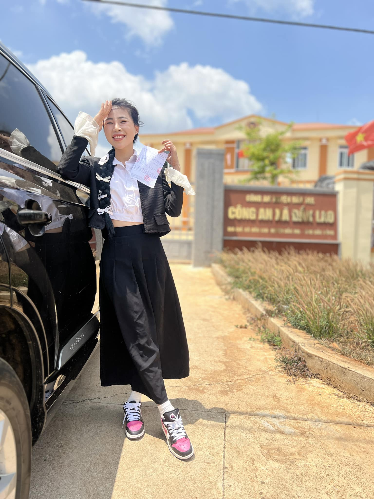 Thơ Nguyễn nhởn nhơ sau đơn triệu tập, tuyên chiến CĐM, đụng chạm đến phụ huynh - Hình 1
