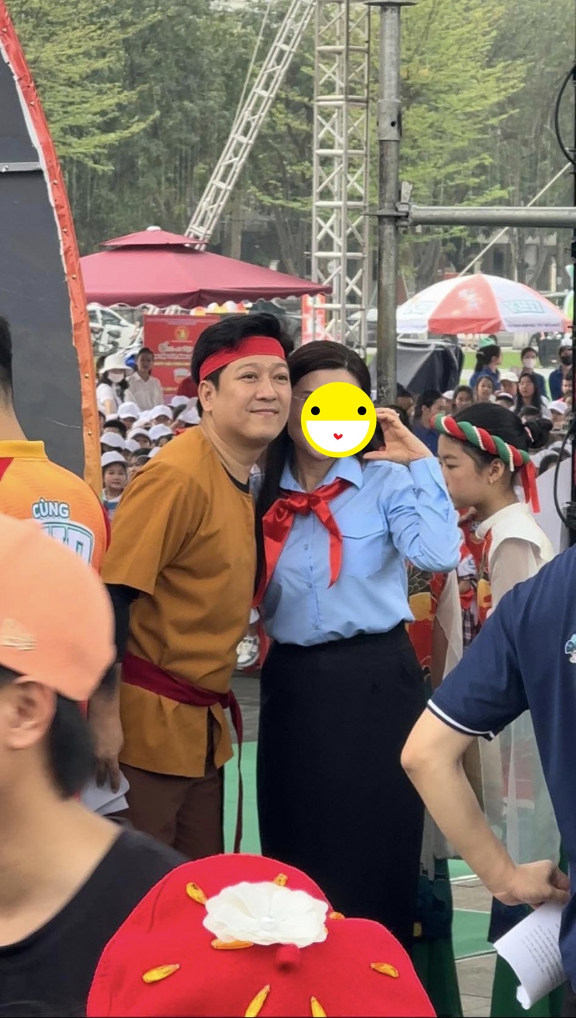 Trường Giang hậu bị Nam Em tố, đi diễn bị khán giả thái độ, nhận xét câu chú ý - Hình 1