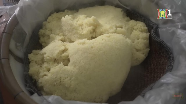 Ngôi làng ở Hà Nội có cả trăm người mua xế hộp tiền tỷ chỉ để bán xôi vỉa hè - Hình 3