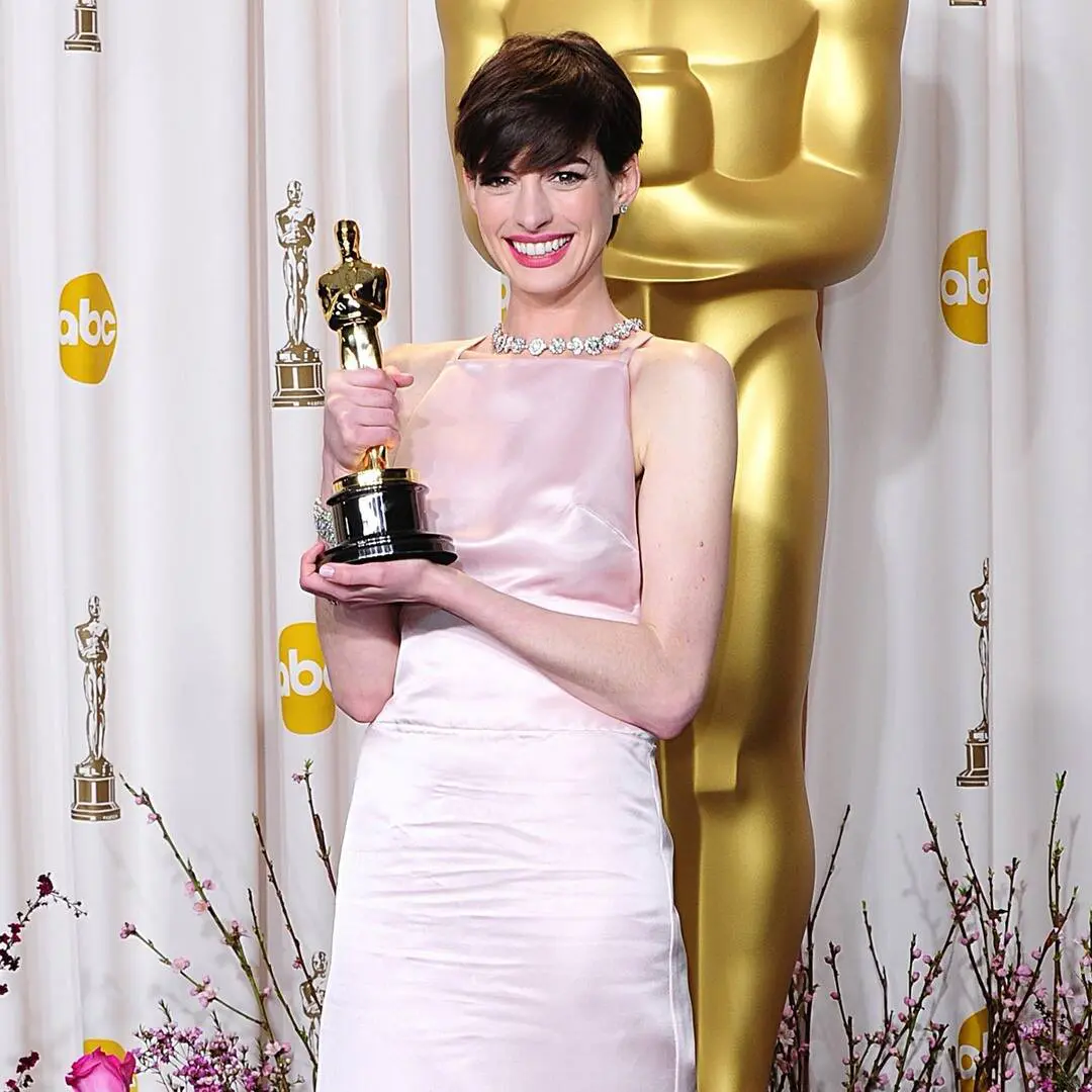 Anne Hathaway: Bông hồng đất Mỹ, bị ghét chỉ vì quá hoàn hảo - Hình 4