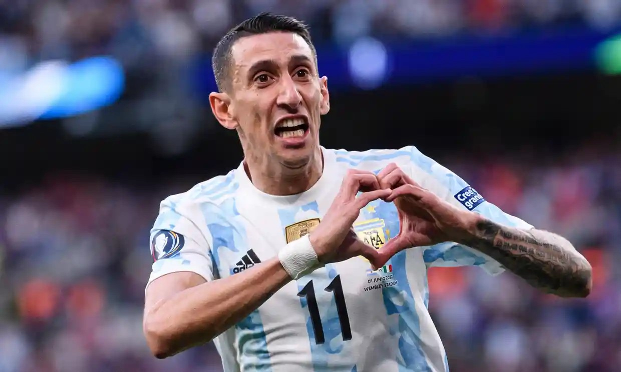 Hết Messi đến một nam cầu thủ bị dọa đoạt mạng cả nhà nếu quay trở về quê hương - Hình 1