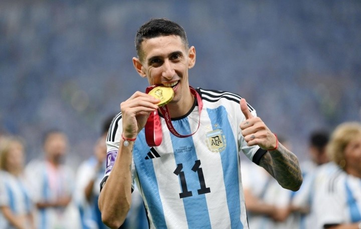 Hết Messi đến một nam cầu thủ bị dọa đoạt mạng cả nhà nếu quay trở về quê hương - Hình 4