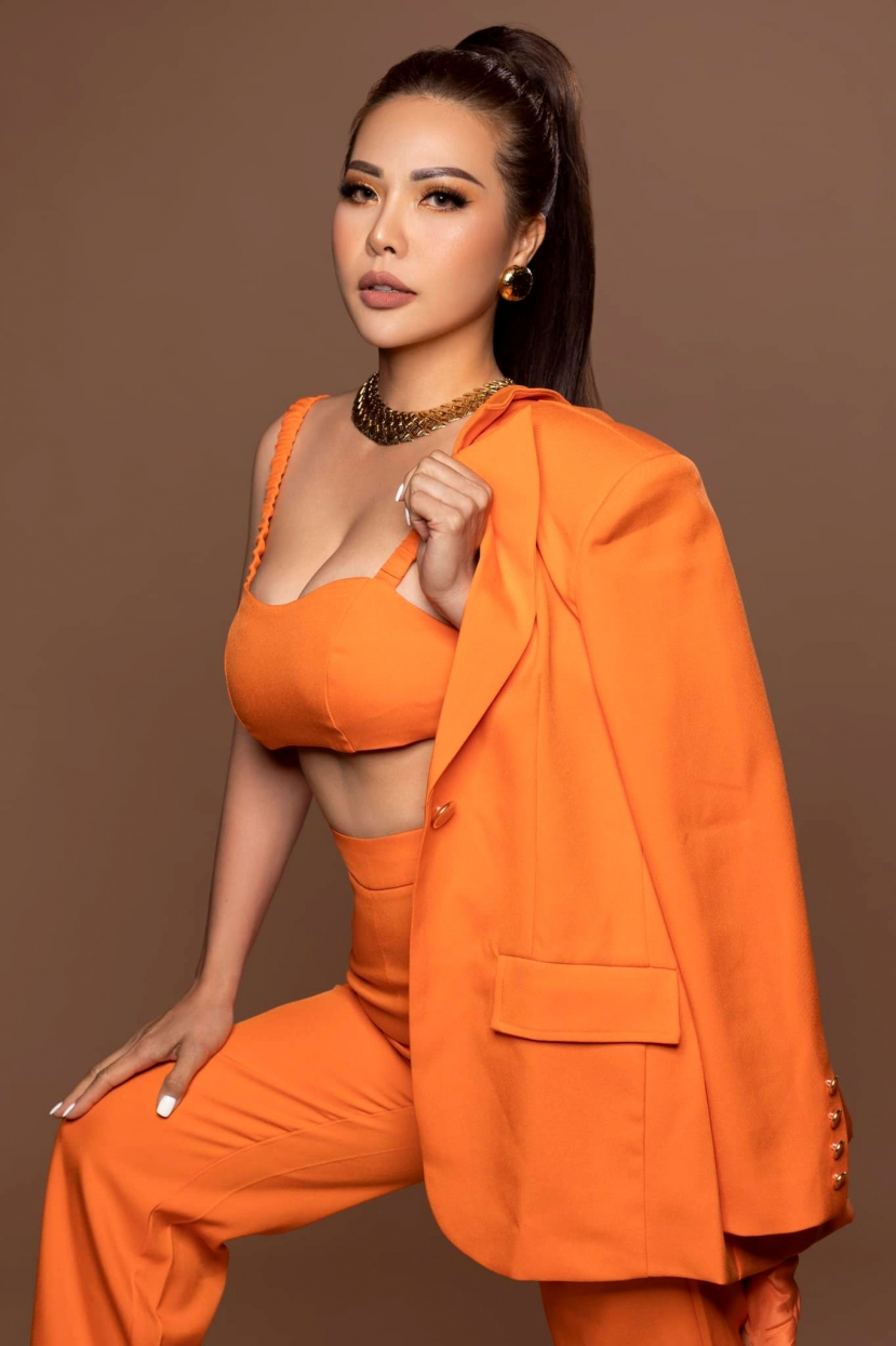 Thắm Bebe: Từng bị bế bên Mỹ, giờ sống như bà hoàng được Hoàng Anh cưng chiều - Hình 1
