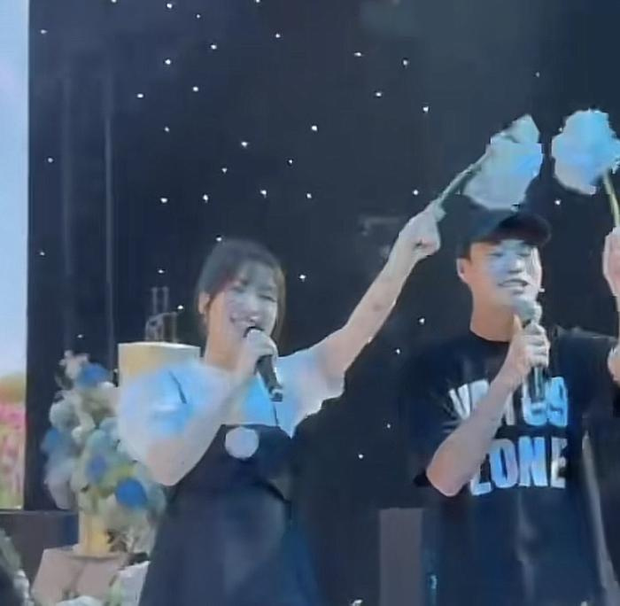 Hoà Minzy quẩy sung hết mình, vẫn ghi điểm tinh tế ở đám cưới Quang Hải - Hình 2