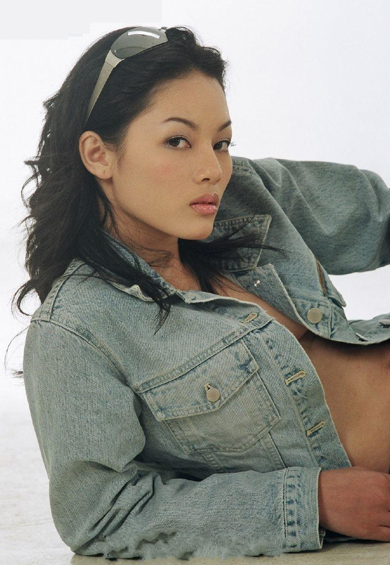 Bao Hoa: Popular SM fled to the US after sensitive photo scandal, now tight-lipped - Photo 2