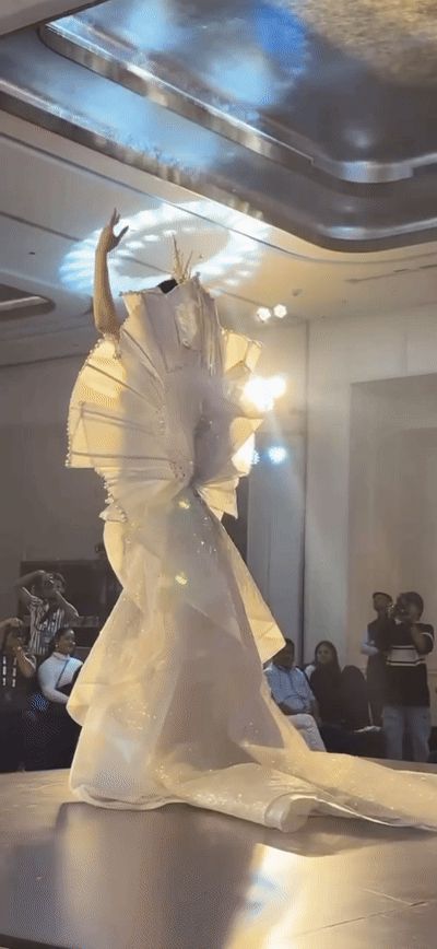Đêm thi tạm dừng vì sự cố, Mai Phương biến hoá kết màn gây ấn tượng đạt kết quả ra sao? - Hình 2