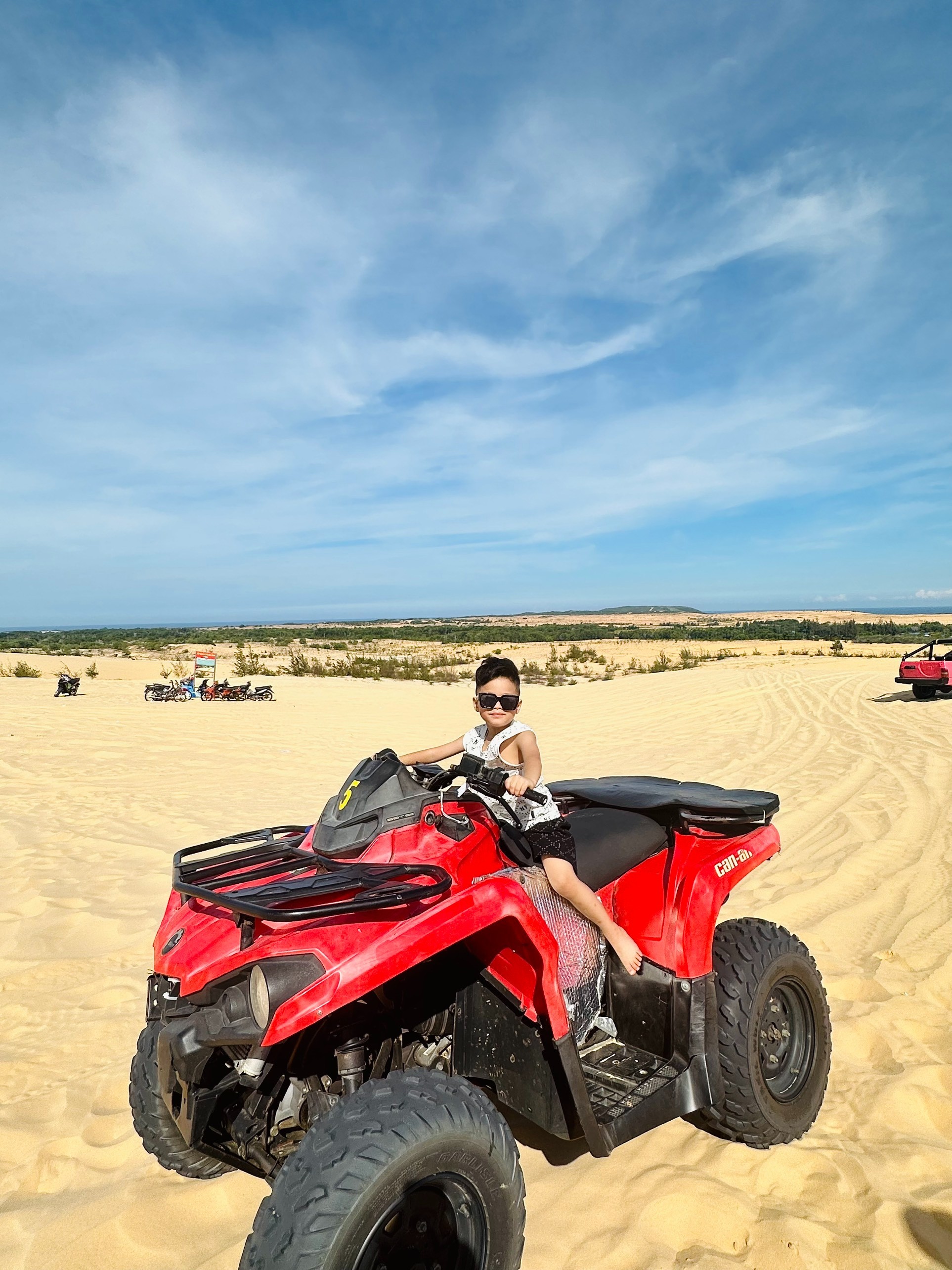 Hãy đặt chân trên Đồi Cát Trắng, thả hồn cảm nhận tiểu sa mạc Sahara của Việt Nam - Hình 7