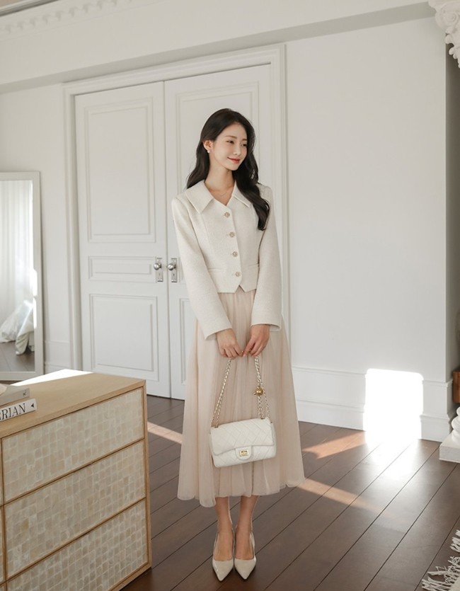 Mách nữ công sở 4 tips mặc áo tweed đẹp bất bại - Hình 3