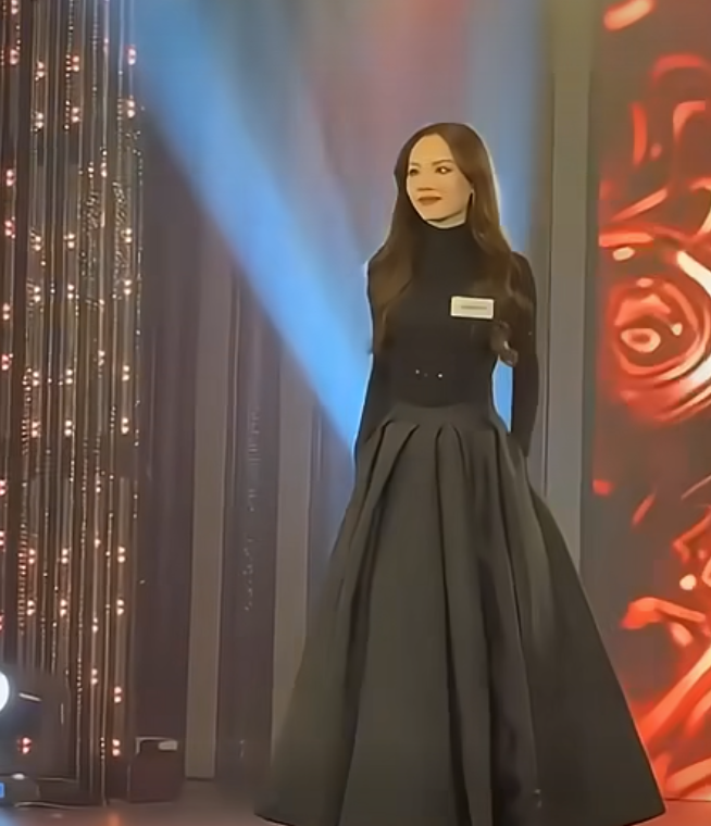 Mai Phương out top tức tưởi ở Miss World, phá chuỗi của VN phần thi Top Model - Hình 1