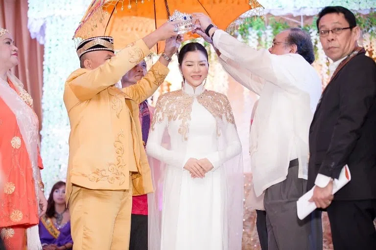 Nữ diễn viên Vbiz duy nhất được phong làm công chúa, sở hữu khối tài sản hơn 400 tỷ ở tuổi 42 - Hình 2