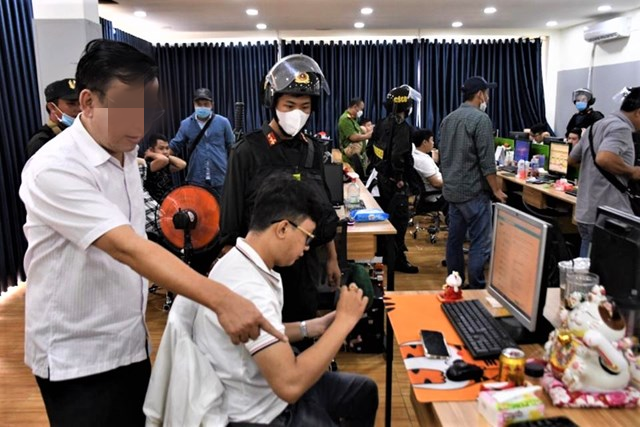 Tiền Giang: Cô gái vướng vào vòng lao lý vì thuê nhóm người đi đòi nợ - Hình 4