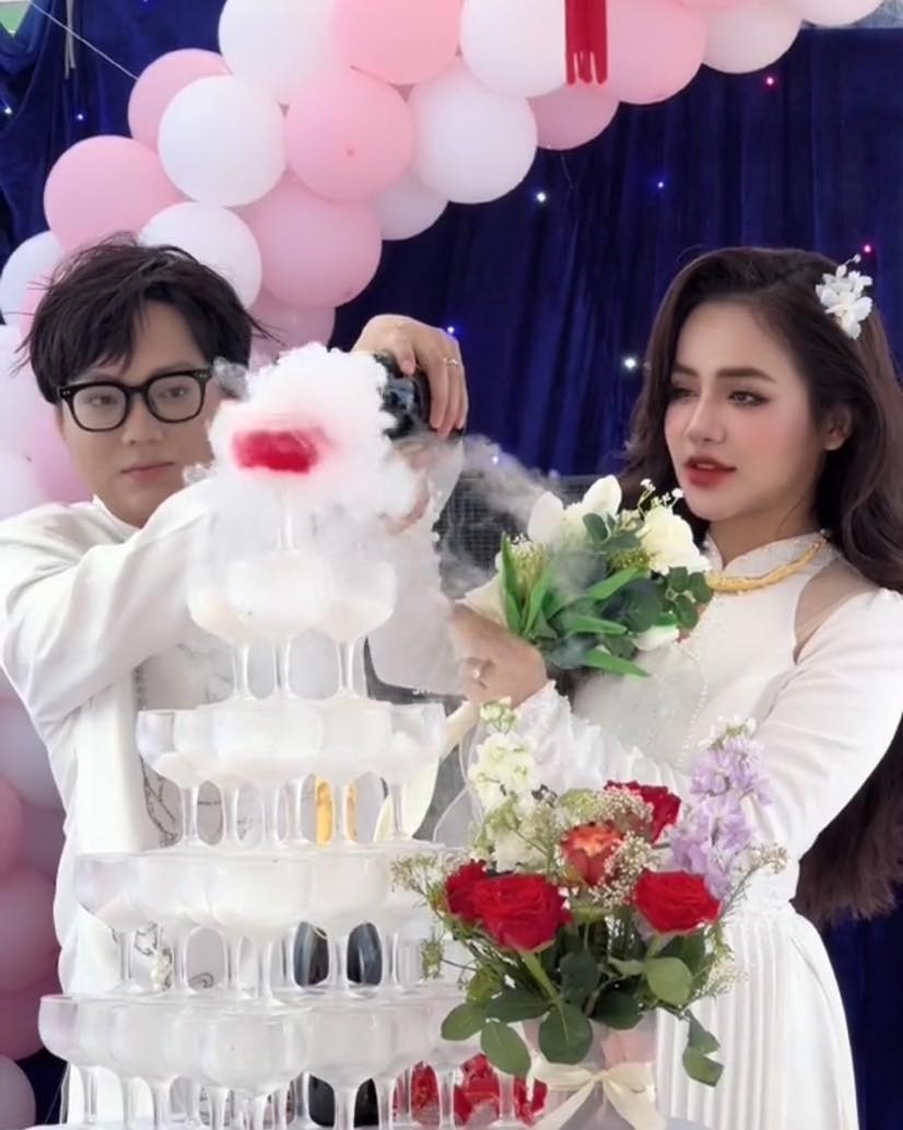 Người thân Phạm Thoại tiết lộ sự thật về đám cưới, tuyên bố 1 điều sắp diễn ra - Hình 3
