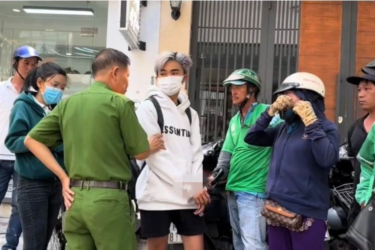 Vụ lên MXH tìm con: Thanh niên đòi 6.000 USD tiền chuộc bị khởi tố, bắt tạm giam - Hình 1