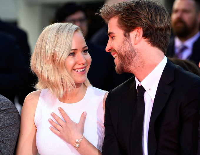Miley Cyrus love curse: Singer makes music video accuses ex-husband Liam Hemsworth of infidelity, biological mother suspected of robbing youngest child's bedmate? - Figure 7