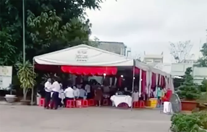 Tổ chức karaoke trong bệnh viện, bị dân quay lại up tiktok, giám đốc lên tiếng - Hình 2