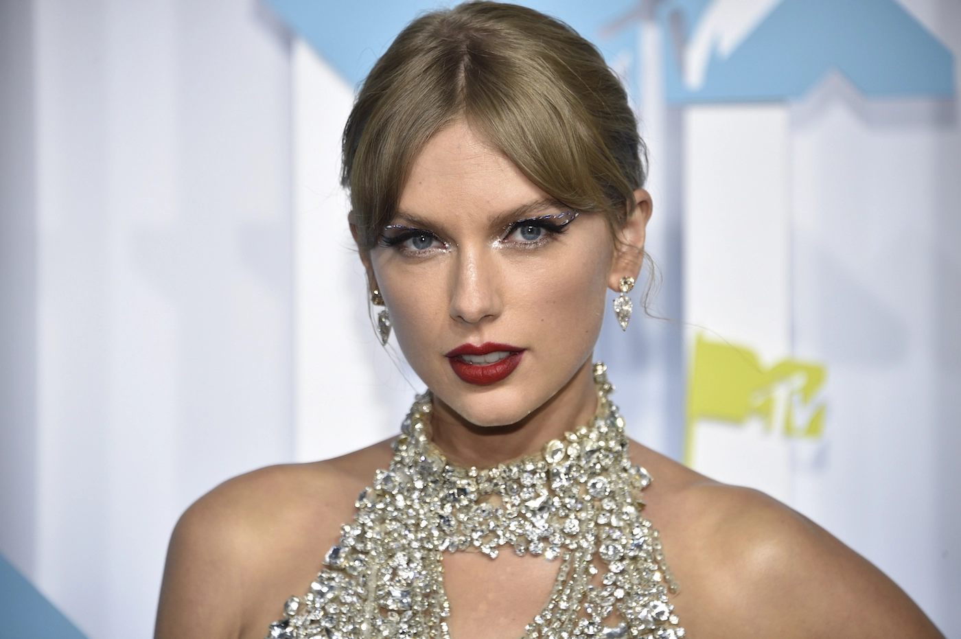 Taylor Swift được tỷ phú ủng hộ làm Tổng thống Mỹ, lý do gây ngỡ ngàng - Hình 3