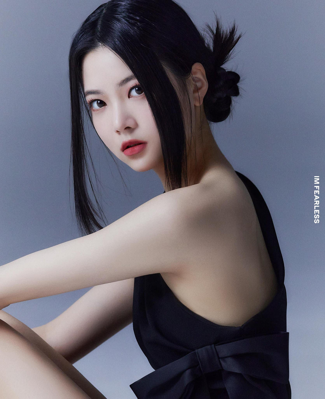 Ahyeon BABYMONTER được khen ứng xử khéo, em gái BTS lại bị chê EQ thấp - Hình 5