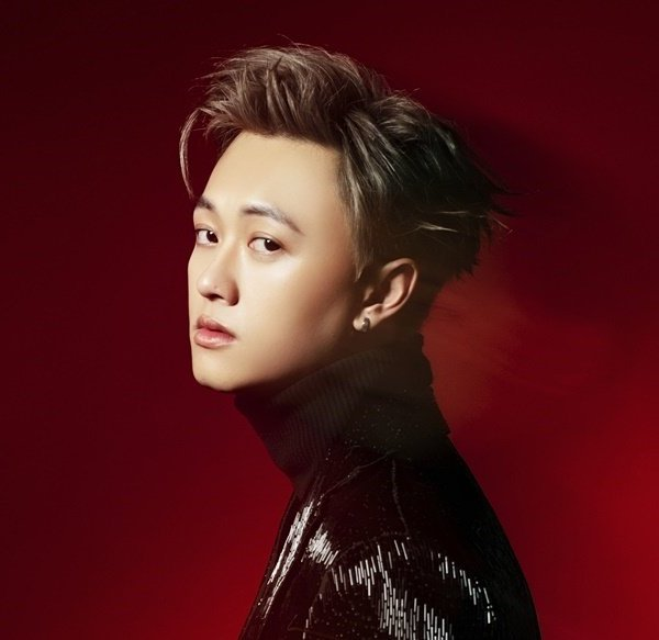 Johnny Dương: Tân binh Vpop, vào showbiz được bảo kê, Trương Ngọc Ánh đỡ đầu - Hình 4
