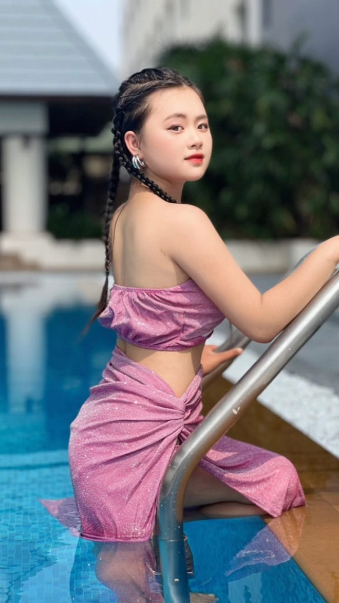 Phúng Phính và cô gái bán lê thay đổi bất ngờ: Người có chồng, người lột xác - Hình 11
