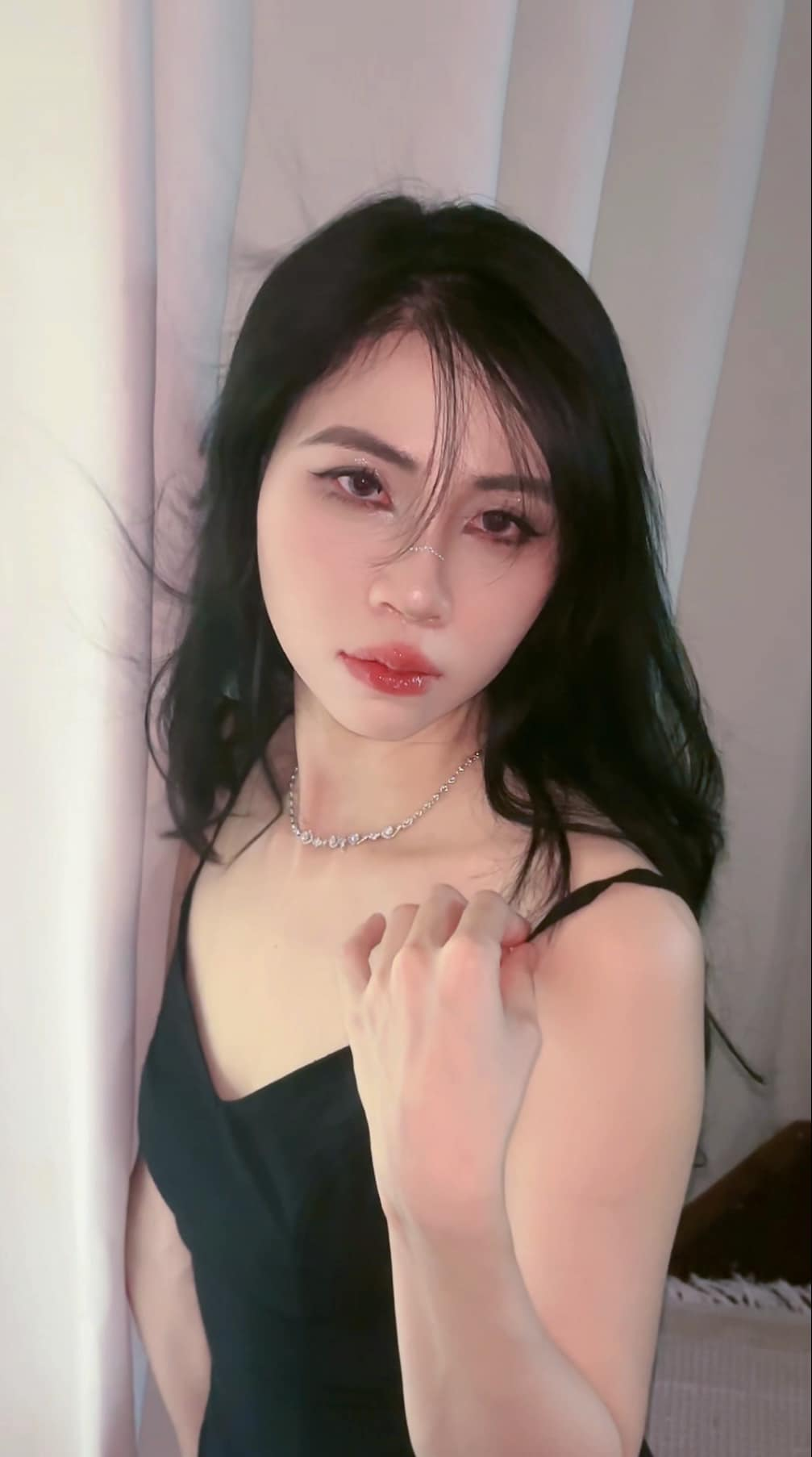 Youtuber T.N bị trù ẻo, ghép ảnh trắng đen như người quá cố, chính chủ bức xúc - Hình 2