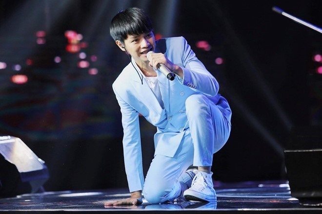 Cao Bá Hưng: Quán quân Sing My Song mùa đầu tiên, hậu duệ 7 đời của Cao Bá Quát - Hình 6