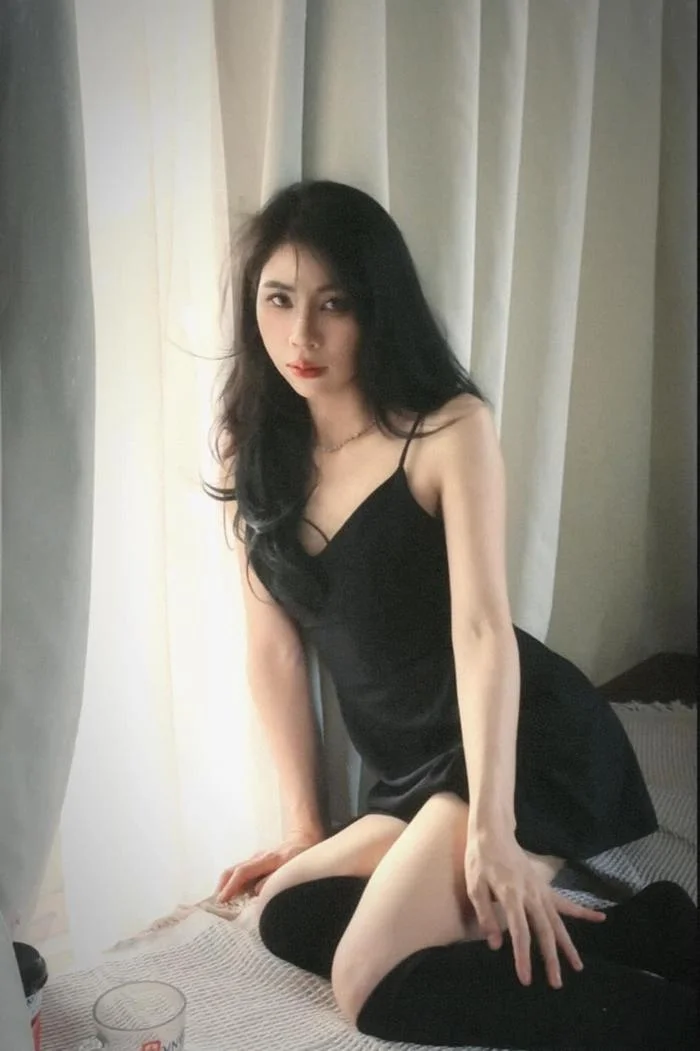 Thơ Nguyễn thi sắc đẹp hậu dao kéo, đến lò luyện skill của Hoa hậu đình đám? - Hình 7