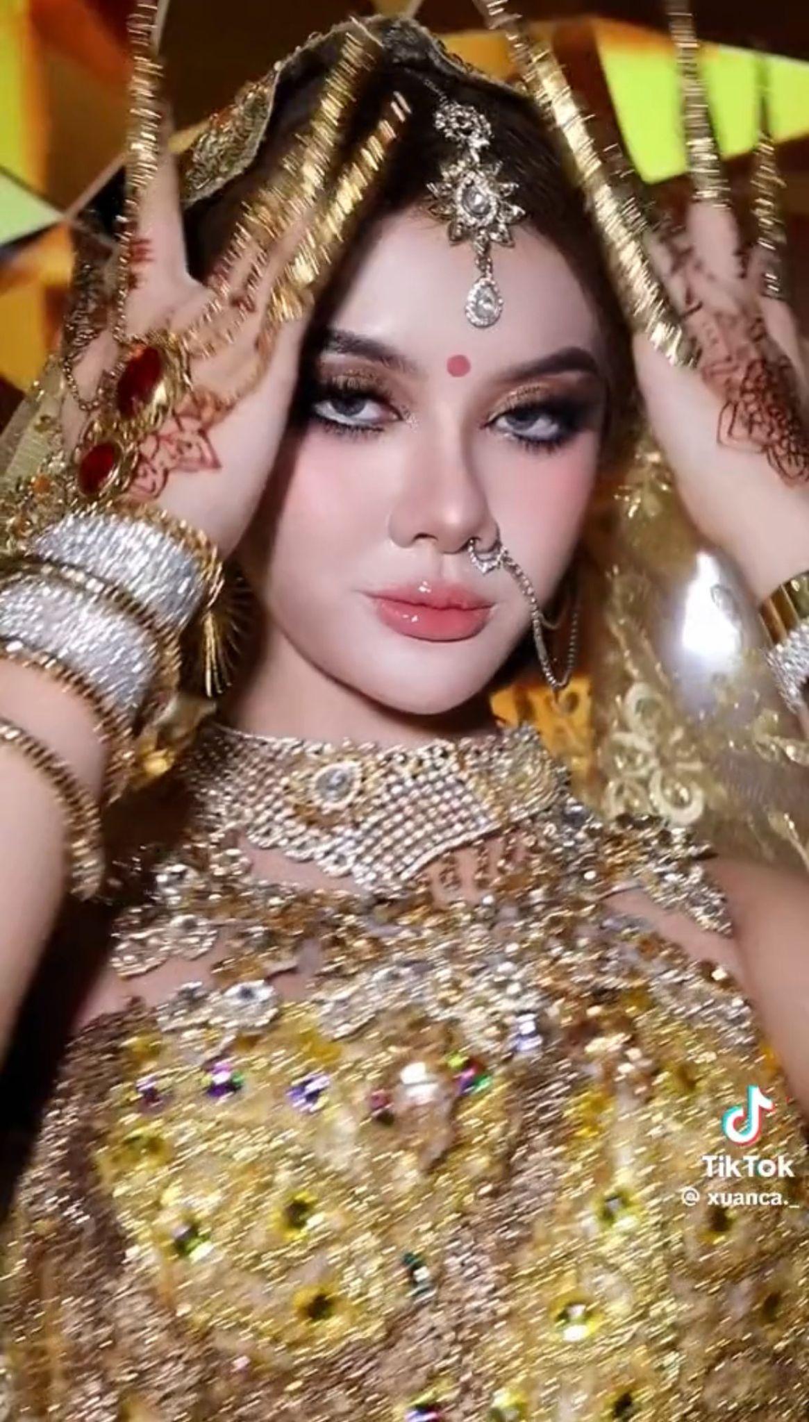 Xuân Ca làm CĐM quay xe gấp với mặt mộc nhợt nhạt, làm liều hở bạo để mau hot - Hình 3