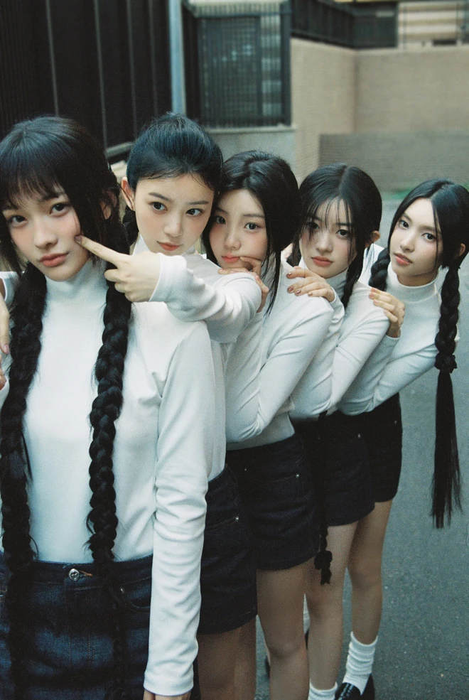 ILLIT đè bẹp BLACKPINK, vượt NewJeans lập kỷ lục khiến loạt tân binh khiếp vía - Hình 4