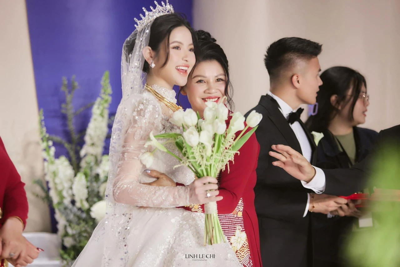 Chu Thanh Huyền bị chỉnh xưng hô khi làm dâu, mẹ Quang Hải dạy cách giữ chồng - Hình 5