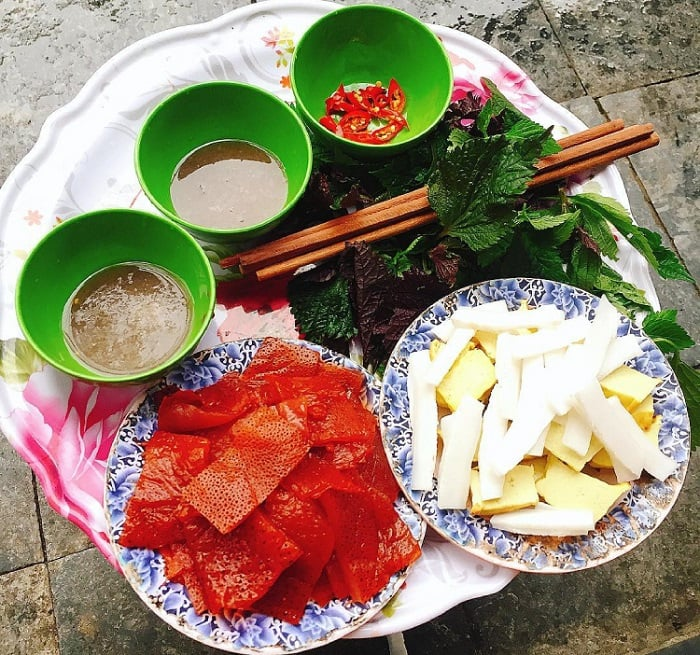 Hà Nội chao đảo vì món ăn mỗi năm xuất hiện 1 lần, khách xếp hàng dài cổ - Hình 5