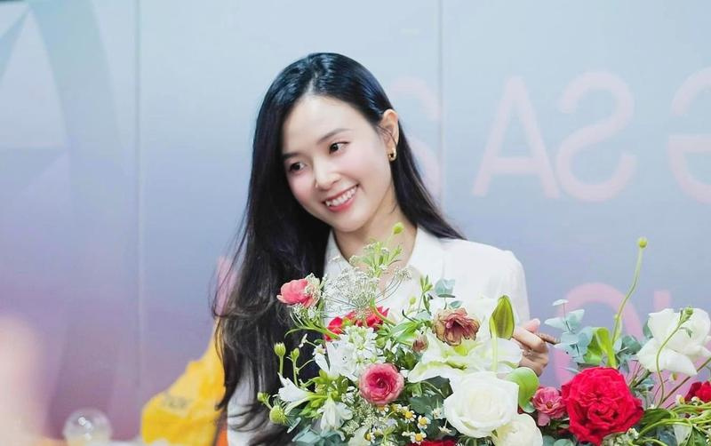 Midu chính thức công khai ảnh cưới với chồng doanh nhân, tiết lộ ngày thành hôn - Hình 5