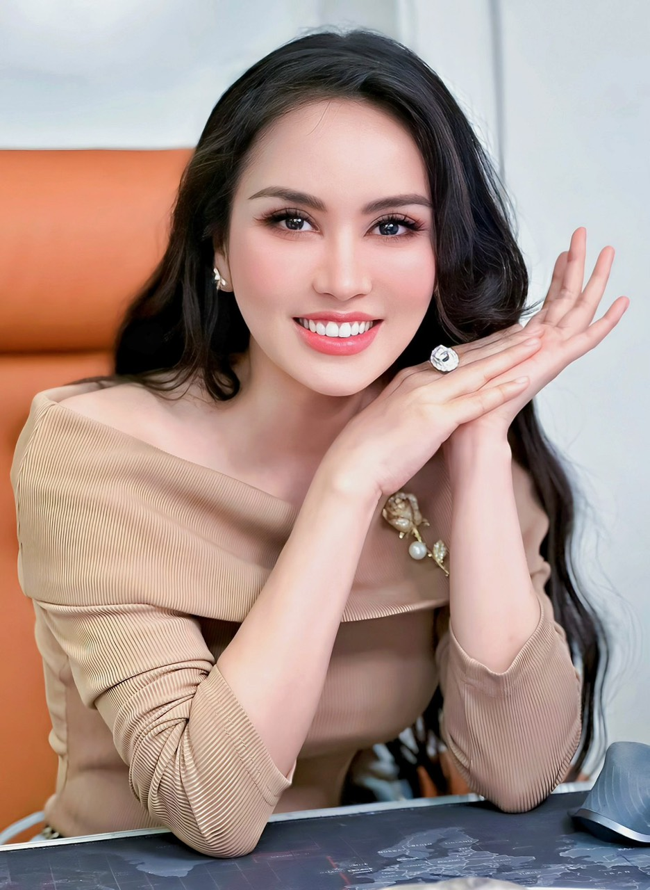 Nhã Lê: Bà trùm thẩm mỹ tố Anna Bắc Giang, quá khứ không ba mẹ, dòng họ hắt hủi - Hình 5