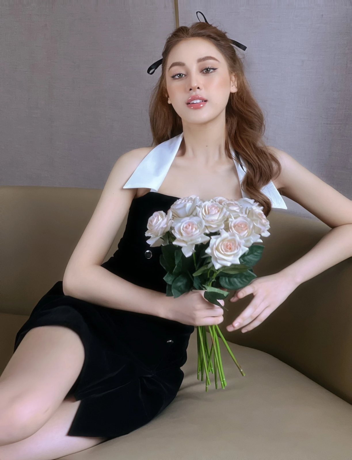 Phát Hồ: Chủ nhân hit trăm triệu view, từng lộ ảnh tình tứ bên hot girl Ê đê - Hình 8