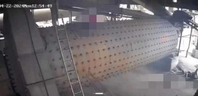 Vụ tai nạn lao động ở Yên Bái: Công nhân thoát chết kể khoảnh khắc kinh hoàng - Hình 1