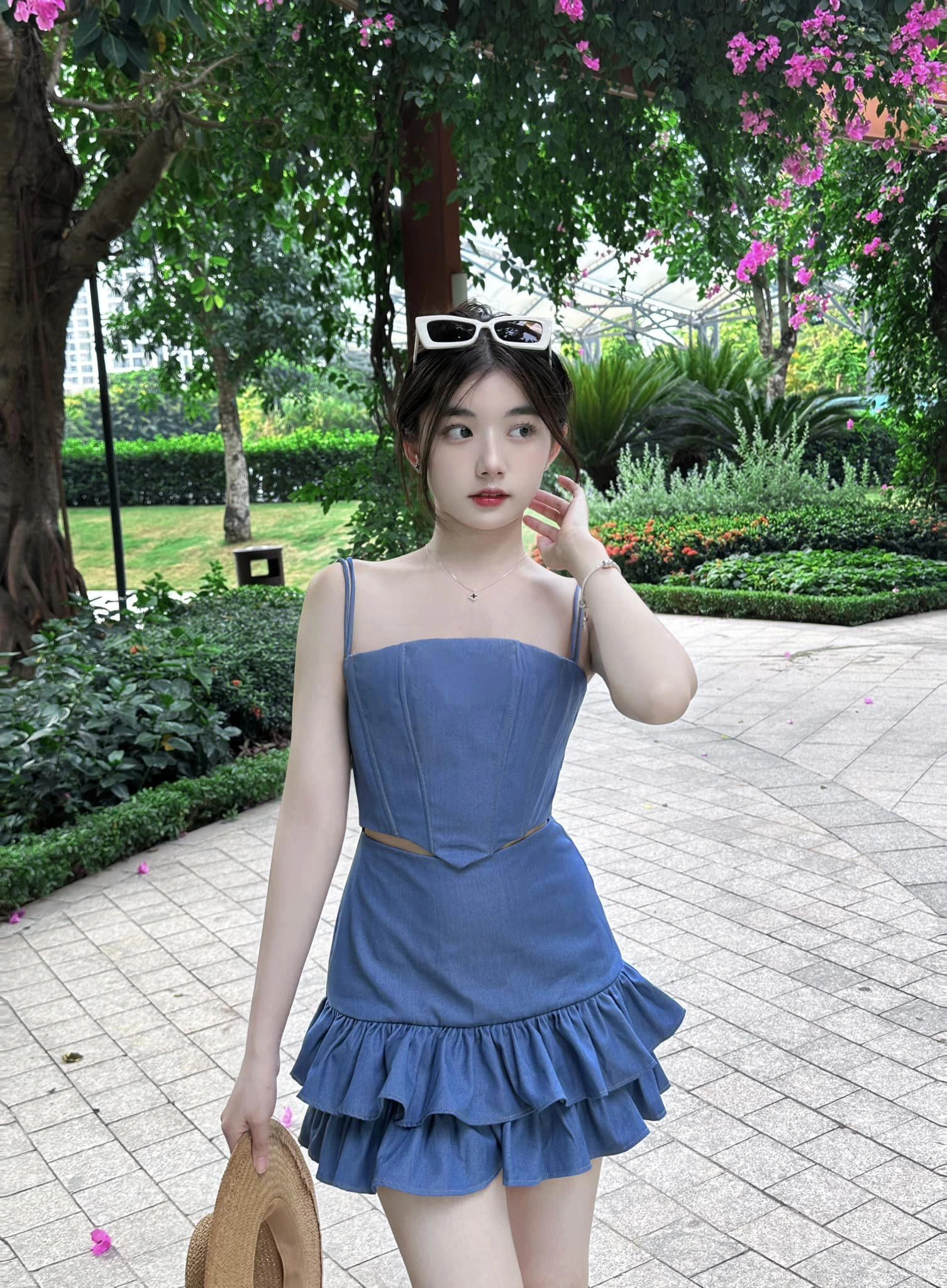 Tiên nữ mukbang Quỳnh Trương 2k2 đã tự nhận già, nói 1 câu hội đàn ông bít cửa - Hình 5