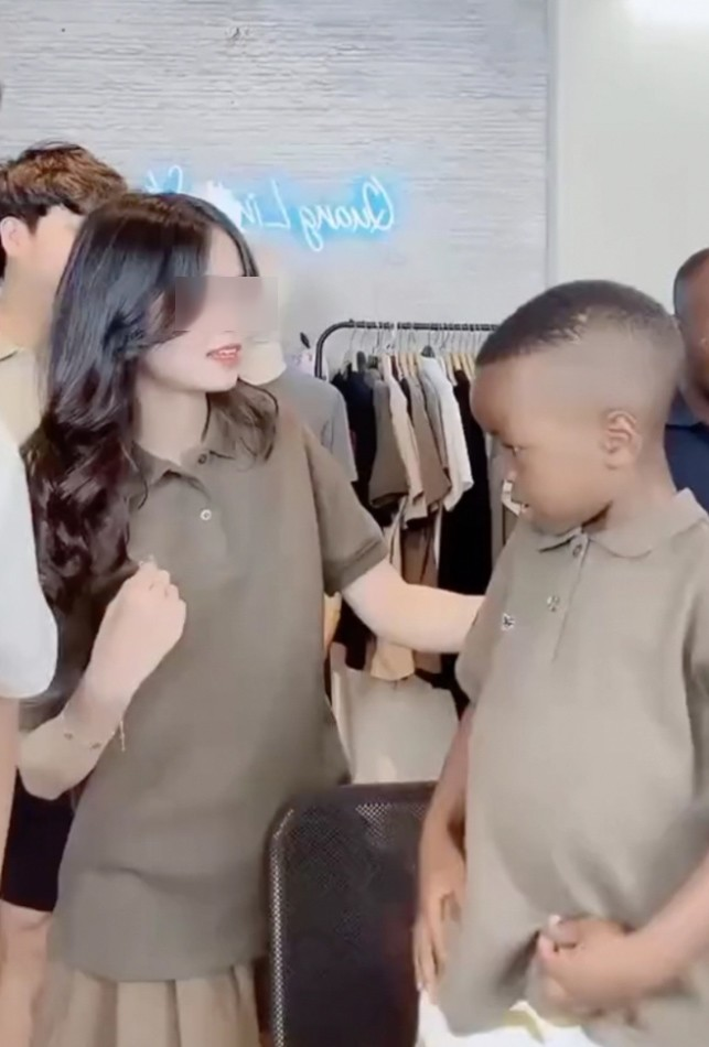 Lôi Con được fan gửi tâm thư, bênh Quang Linh, qua Việt Nam vài ngày đã sóng gió - Hình 3