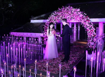 Bích Huyền: Sao nhí phim Hoa Cỏ May từng bị trầm cảm, U40 trẻ đẹp đến ngỡ ngàng - Hình 4