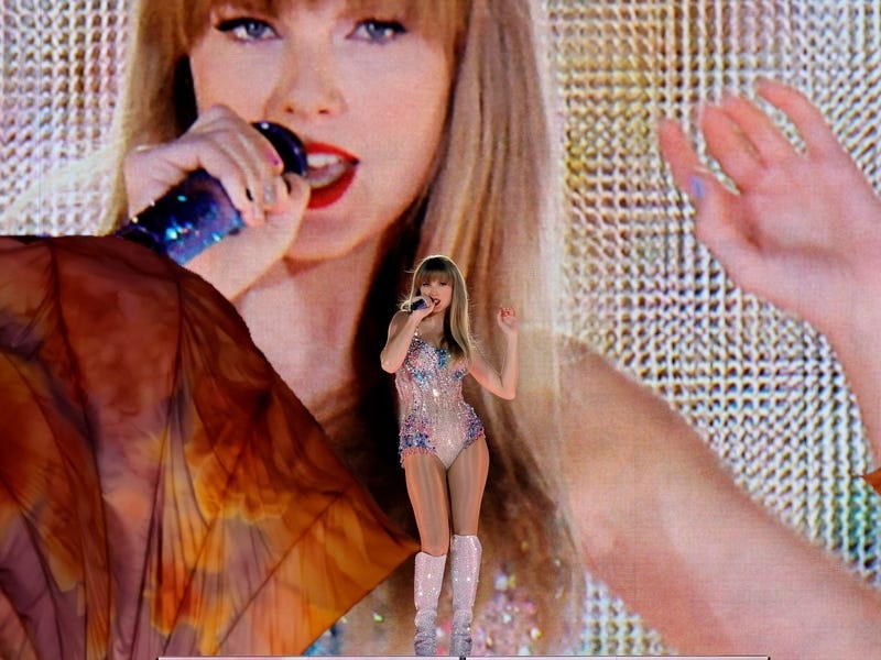 Chỉ đi hát mà tài sản tỷ đô, Taylor Swift kiếm tiền và tiêu tiền thế nào? - Hình 4