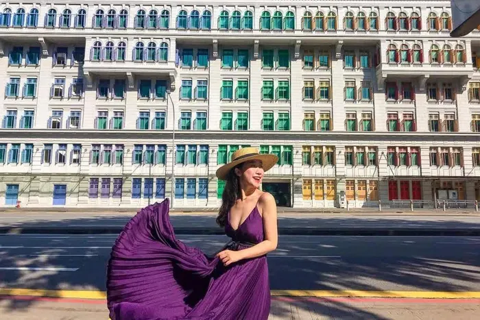 Khách du lịch tự túc đang được hỗ trợ ra sao ở Thái, Singapore? - Hình 1