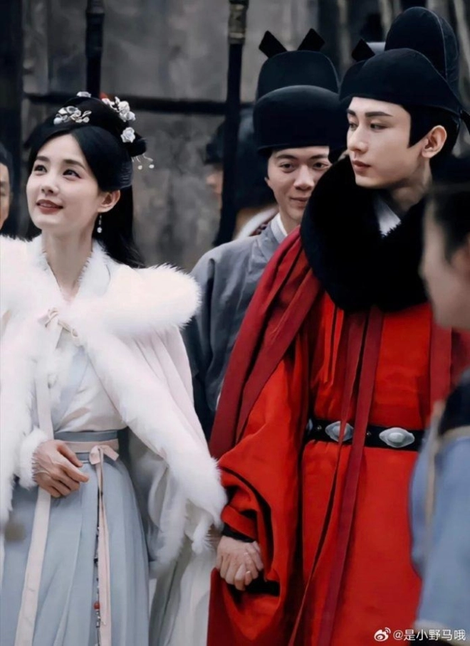 Lý Nhất Đồng lợi dụng tên tuổi Thành Nghị, cố tình phát ngôn xào couple? - Hình 5