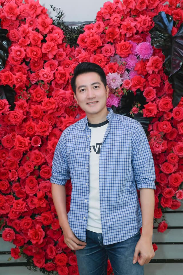 Nam thần đại gia ngầm của showbiz Việt: Sở hữu nhà vườn rộng hơn 3000 m2, tuổi 46 vẫn độc thân đắt giá - Hình 1