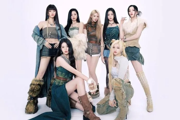 Netizen phẫn nộ khi em gái BLACKPINK bị hỏi về đối thủ nhà HYBE - Hình 3