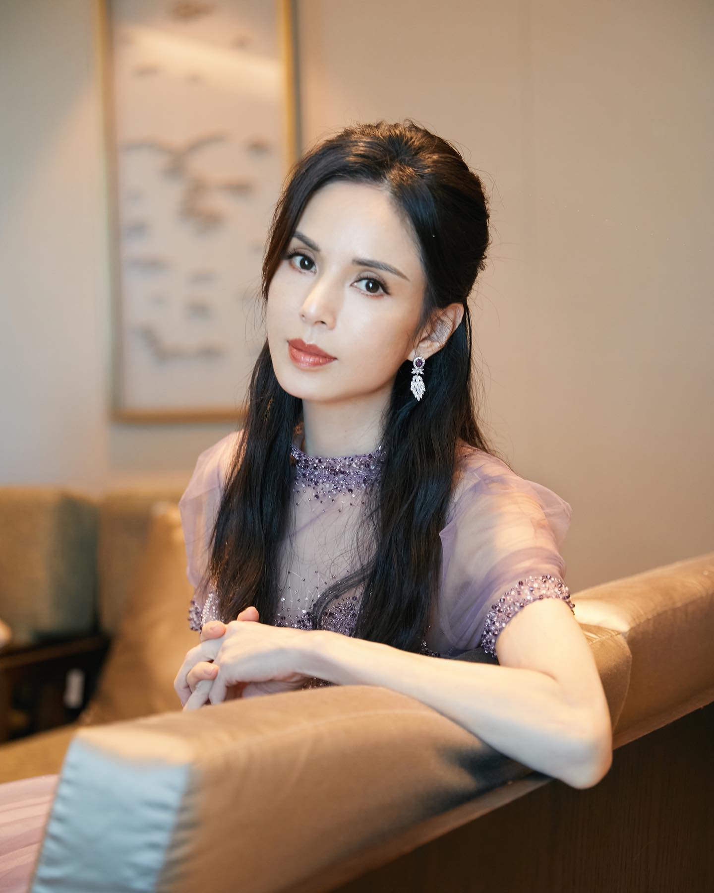 Tiểu Long Nữ Lý Nhược Đồng bị chê bai vì không chồng con - Hình 2