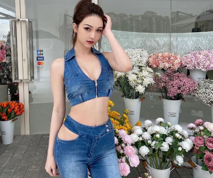 Vóc dáng hoàn hảo tới từng centimet của hot mom quyến rũ nhất Trung Quốc, khiến hàng triệu cô gái ghen tỵ vì điều này - Hình 8