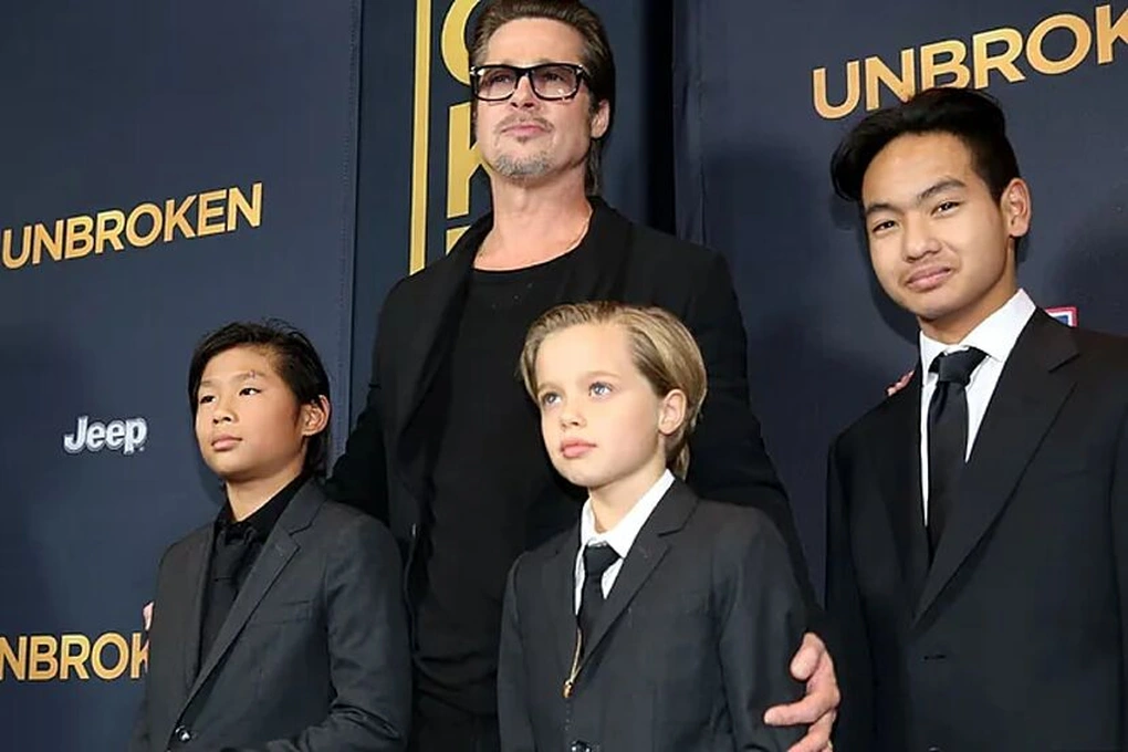 Pax Thiên bị em gái Shiloh dằn mặt vì mắng bố nuôi, Angelina Jolie khó xử - Hình 4