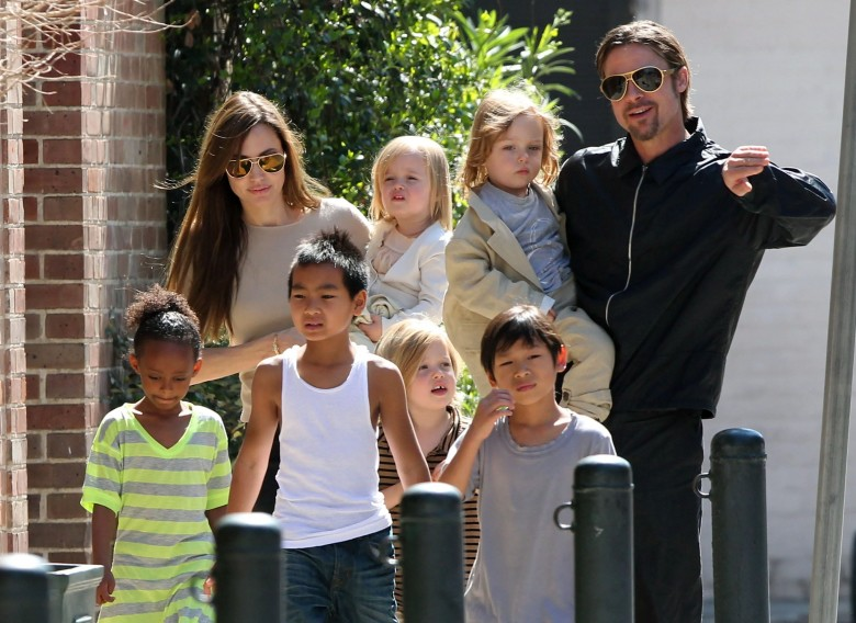 Con gái út Brad Pitt về phe anh trai, Pax Thiên thêm đồng minh chống lại Shiloh - Hình 1