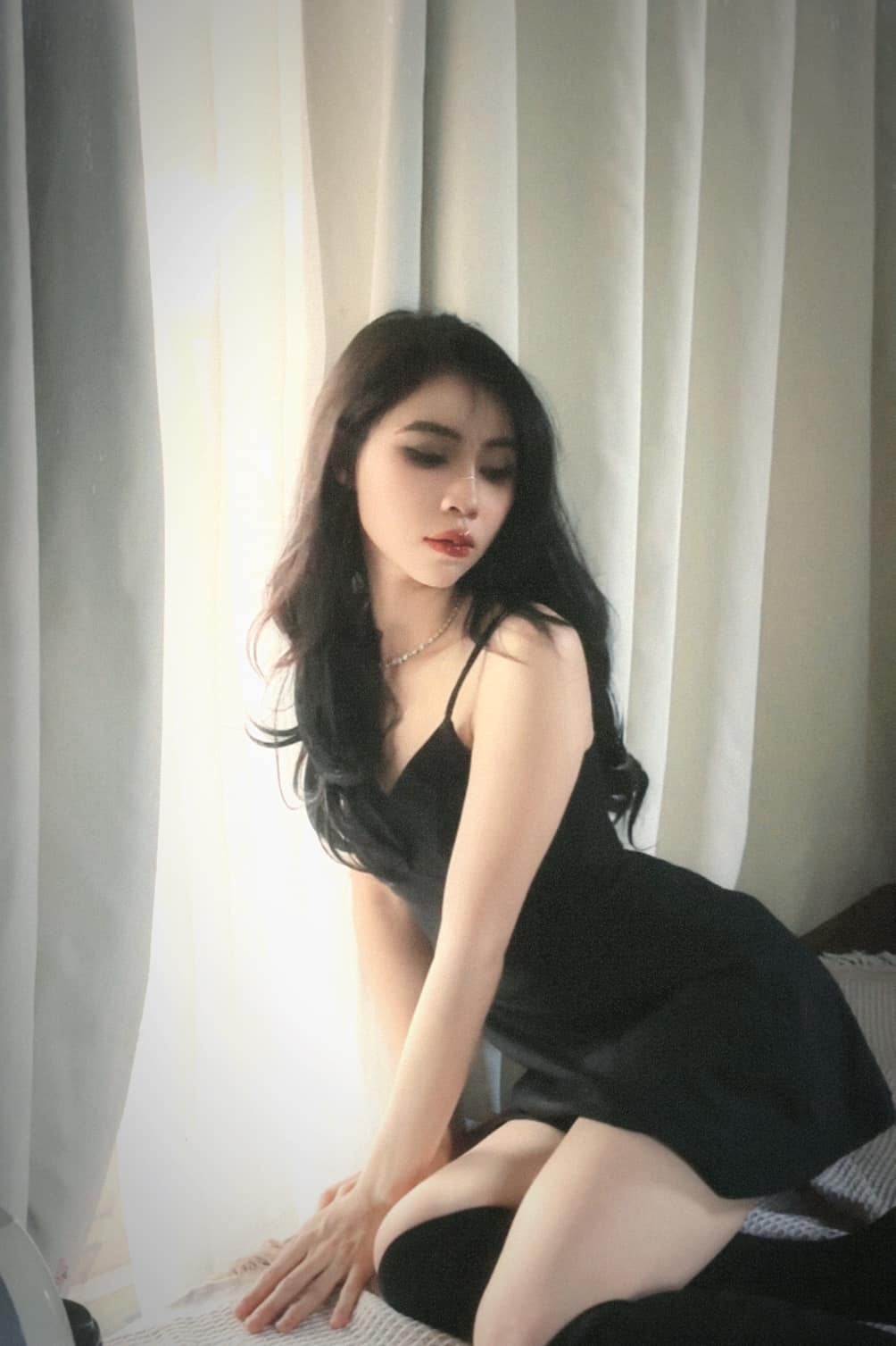 Thơ Nguyễn lộ nhan sắc vịt hóa thiên nga hậu dao kéo, ẩn ý sẽ trùng tu vòng 1? - Hình 3