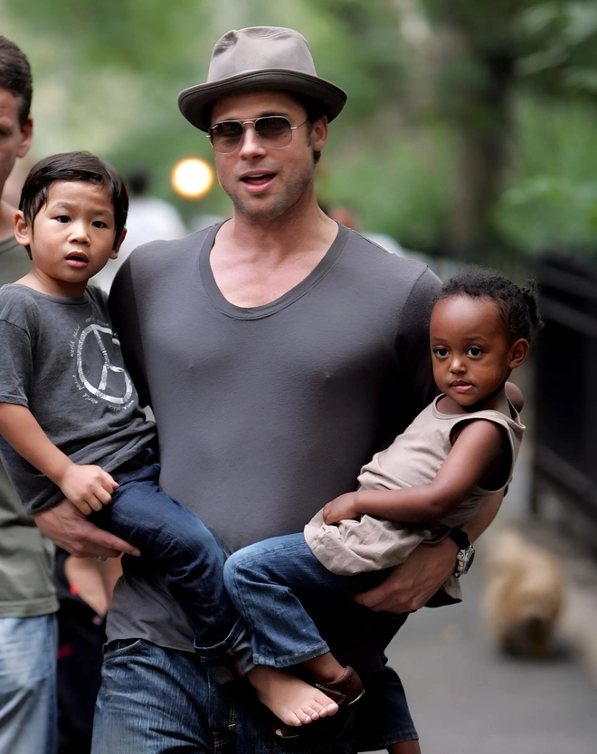 Pax Thiên xuất hiện lẻ bóng sau bất hoà với em gái Shiloh vì Brad Pitt - Hình 8