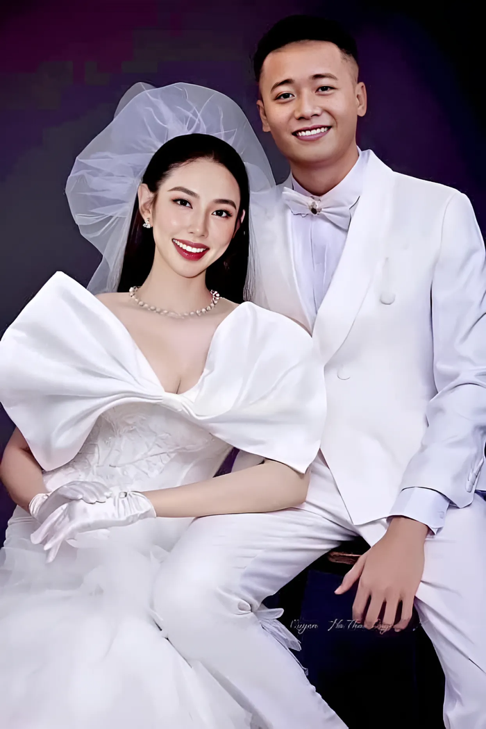 Thùy Tiên và Quang Linh bị nghi chụp ảnh cưới ngay khi tái ngộ, visual gây chú ý - Hình 2