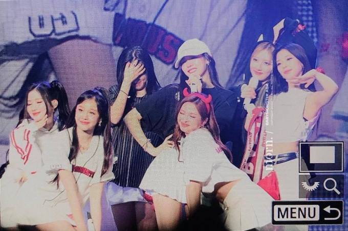BABYMONSTER xử đẹp hit của BLACKPINK tại fanmeeting Nhật, xử lý sự cố mượt mà - Hình 2